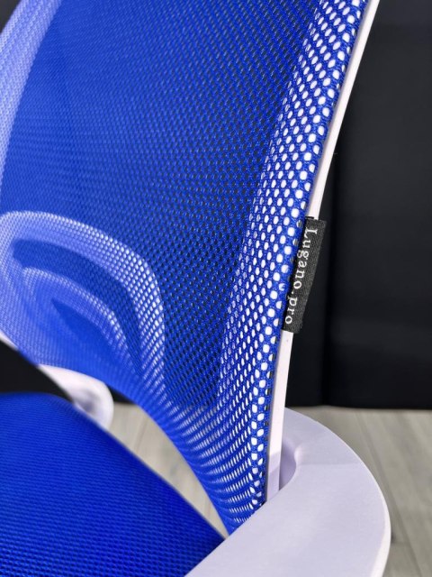 Fotel obrotowy do biurka VENTO BLUE MESH Fotel obrotowy do biurka VENTO BLUE MESH