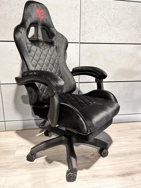Fotel obrotowy gamingowy HERO POKER PRO BLACK ALCANTARA Fotel obrotowy gamingowy HERO POKER PRO BLACK ALCANTARA