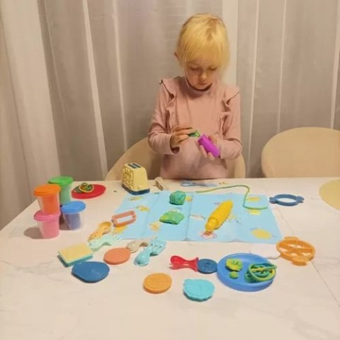 Masa plastyczna- zestaw Kruzzel 22561 Masa plastyczna- zestaw Kruzzel 22561