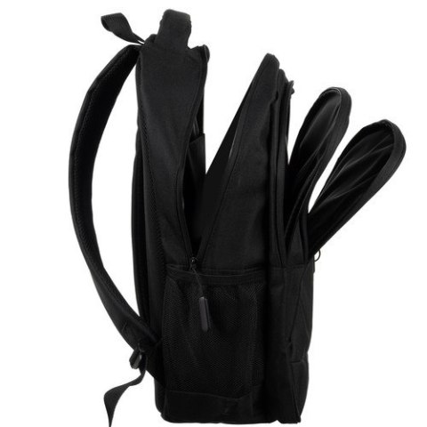 Plecak 22L - czarny Kruzzel 24524 Plecak 22L - czarny Kruzzel 24524