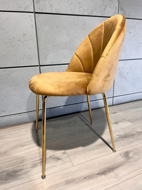 Krzesło tapicerowane CAMILA TRUFLE VELVET GOLD Krzesło tapicerowane CAMILA TRUFLE VELVET GOLD