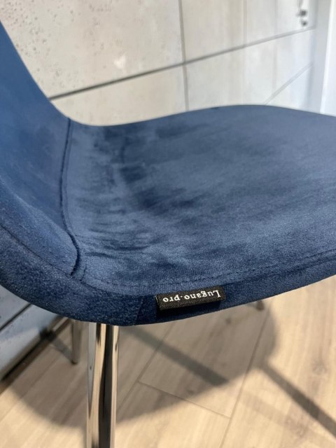 Krzesło tapicerowane GIULIA VELVET BLUE SILVER Krzesło tapicerowane GIULIA VELVET BLUE SILVER