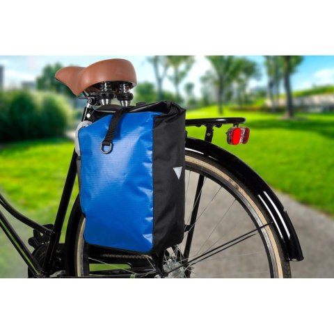 SAKWA TORBA ROWEROWA WODOSZCZELNA TYLNIA NA BAGAŻNIK NIEBIESKA 15L DUNLOP SAKWA TORBA ROWEROWA WODOSZCZELNA TYLNIA NA BAGAŻNIK NIEBIESKA 15L DUNLOP