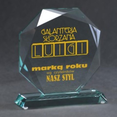 Trofeum szklane grawerowane z etui +wypełnianie farbą Trofeum szklane grawerowane z etui +wypełnianie farbą