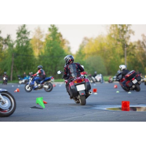 ZESTAW PACHOŁKÓW TRENINGOWYCH WYS.23CM 10SZT DUNLOP ZESTAW PACHOŁKÓW TRENINGOWYCH WYS.23CM 10SZT DUNLOP