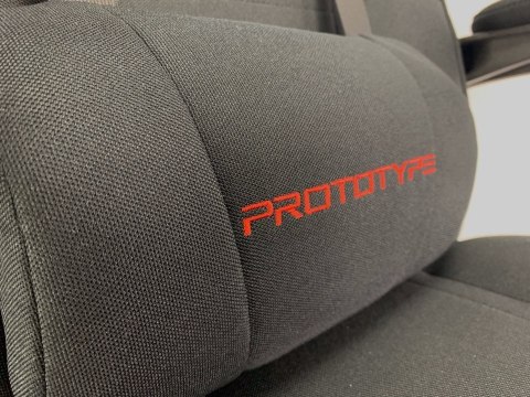 Fotel obrotowy do biurka TITAN BLACK FABRIC BASIC Fotel obrotowy do biurka TITAN BLACK FABRIC BASIC