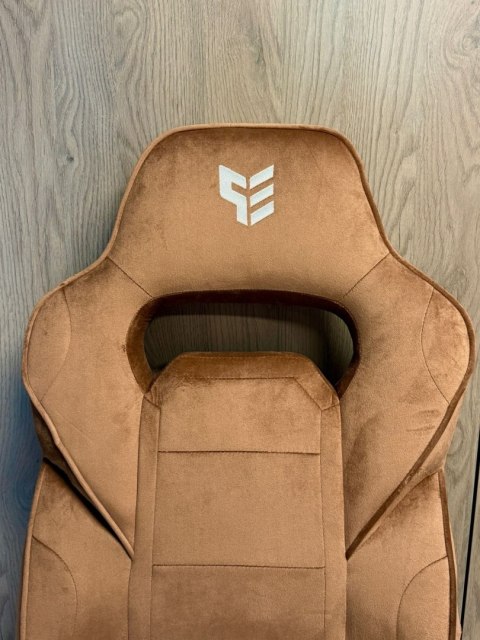 Fotel obrotowy do biurka TITAN BROWN ALCANTARA PRO Fotel obrotowy do biurka TITAN BROWN ALCANTARA PRO
