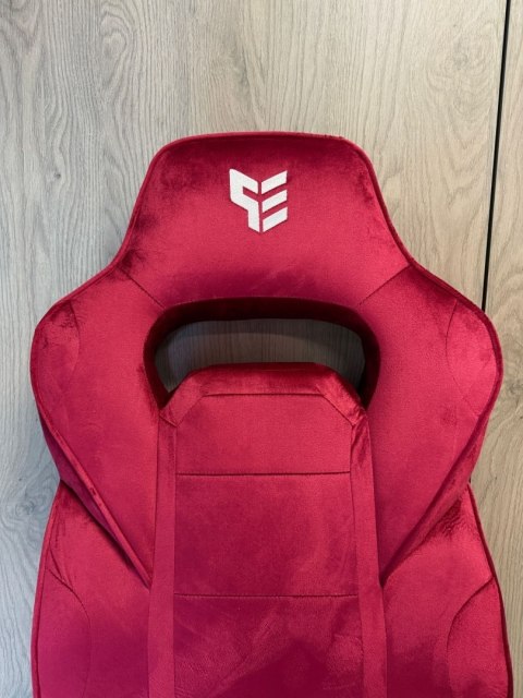 Fotel obrotowy do biurka TITAN BURGUNDY ALCANTARA PRO Fotel obrotowy do biurka TITAN BURGUNDY ALCANTARA PRO